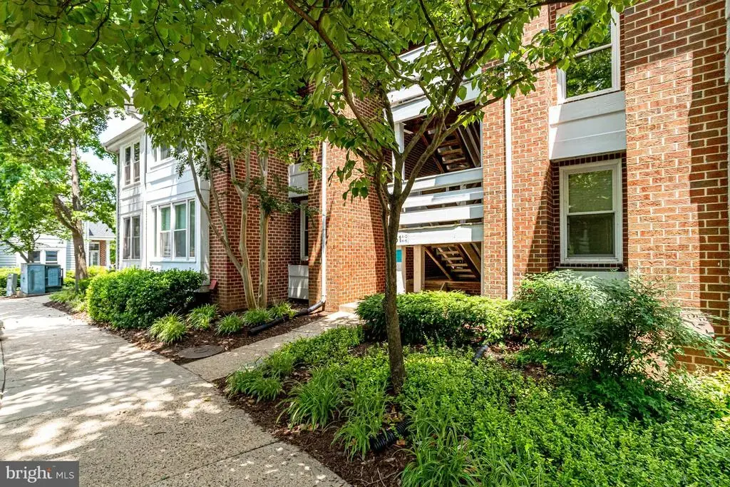 3151-b Covewood Ct, FALLS CHURCH