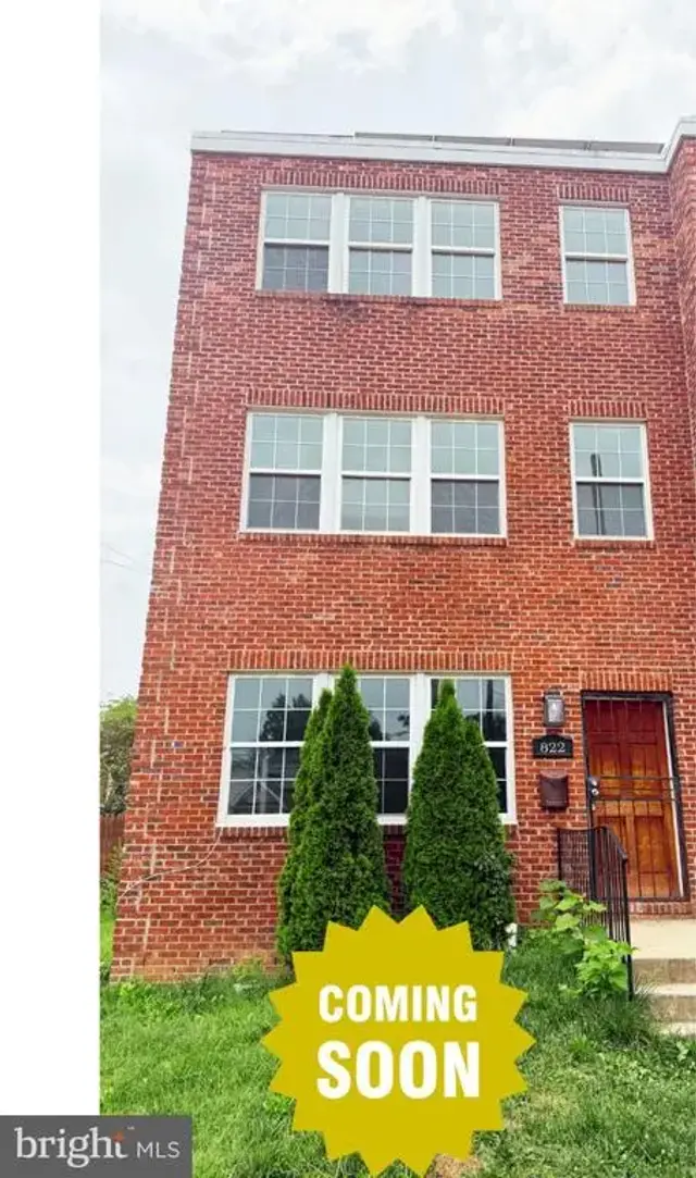 822 Eastern Ave Ne, Washington