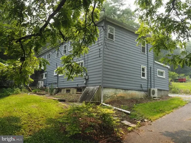 606 S Mountain Rd, Dillsburg