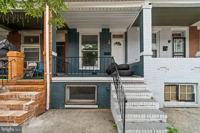 318 Robinson St N, Baltimore