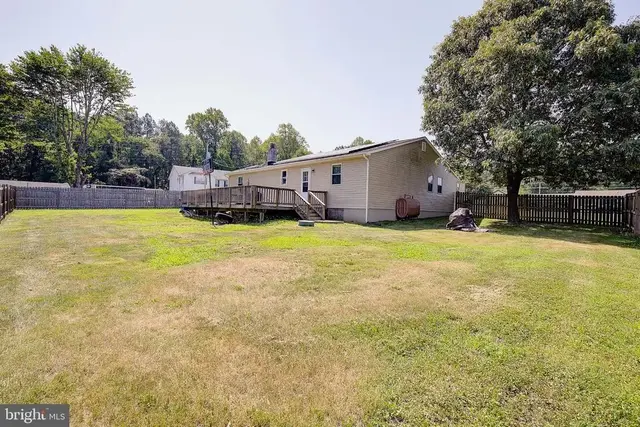 165 Central Dr, Prince Frederick