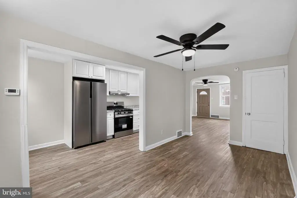 220 Weymouth Rd, DARBY