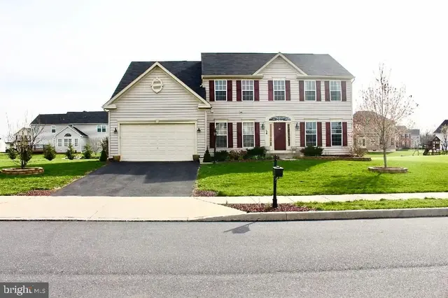 156 Warm Sunday Way, Mechanicsburg