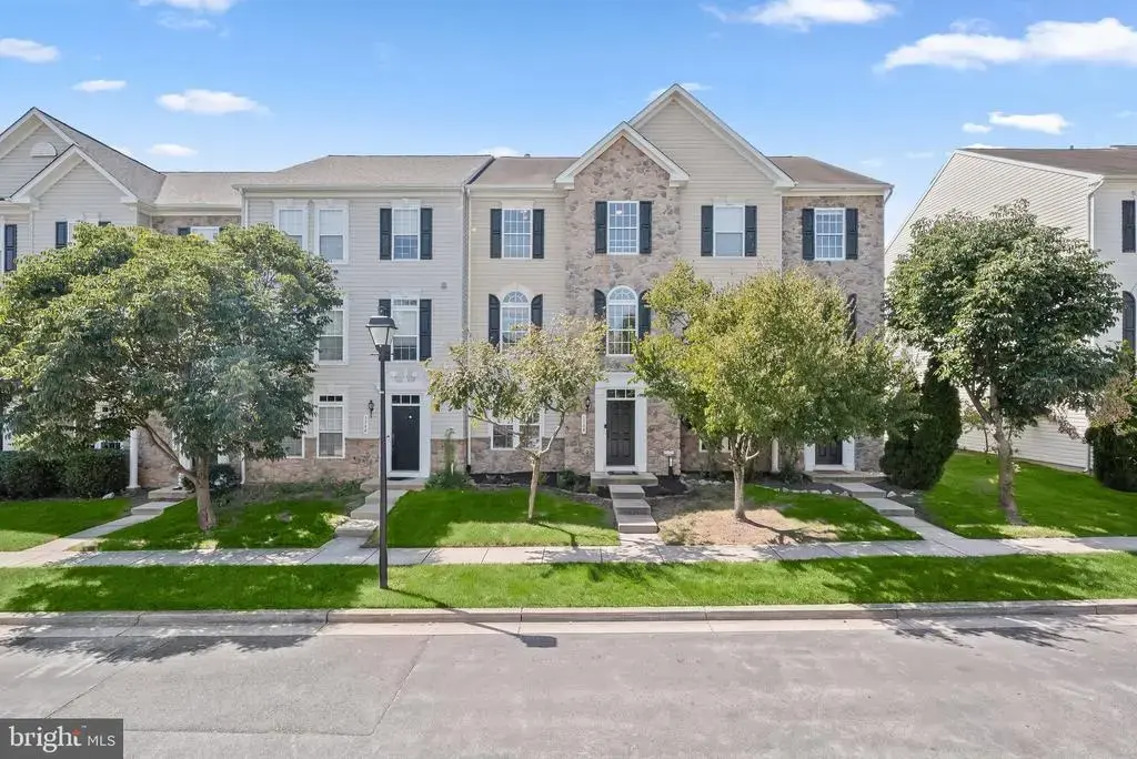 1748 Theale Way, HANOVER