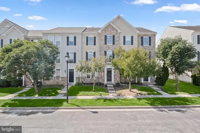1748 Theale Way, Hanover
