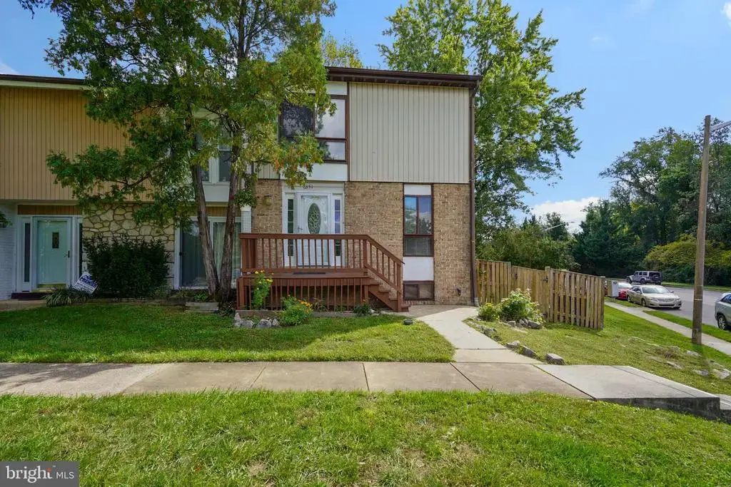 6351 Rockshire St, ALEXANDRIA