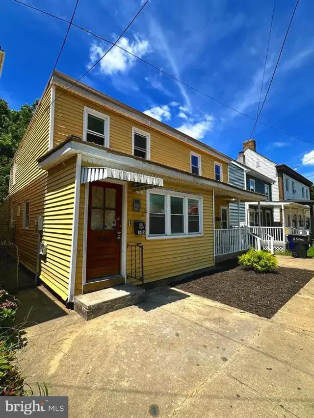 12 & 14 S Governors Ave, Dover