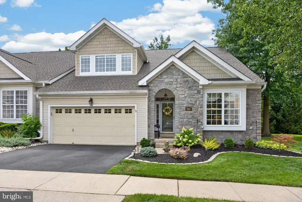 160 Lattice Ln, COLLEGEVILLE
