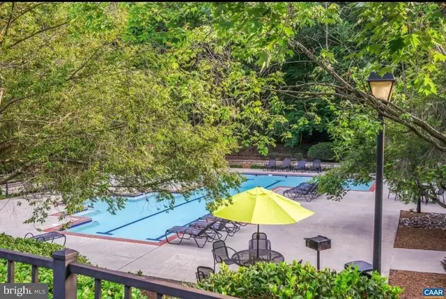 192 Yellowstone Dr #306, Charlottesville