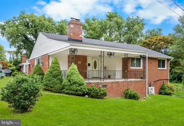 6723 Collinsdale Rd, Baltimore