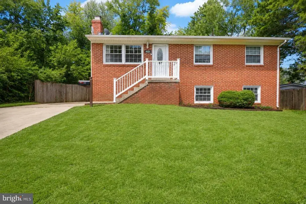 4523 Kendall Dr, WOODBRIDGE