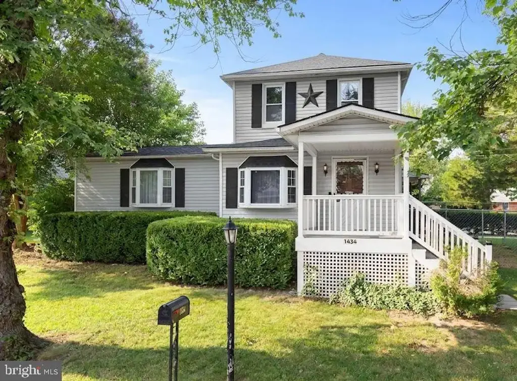 1434 Washington Ave, SEVERN