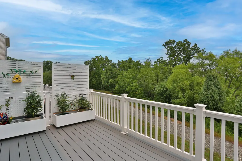 82 Hunters Dr, GILBERTSVILLE