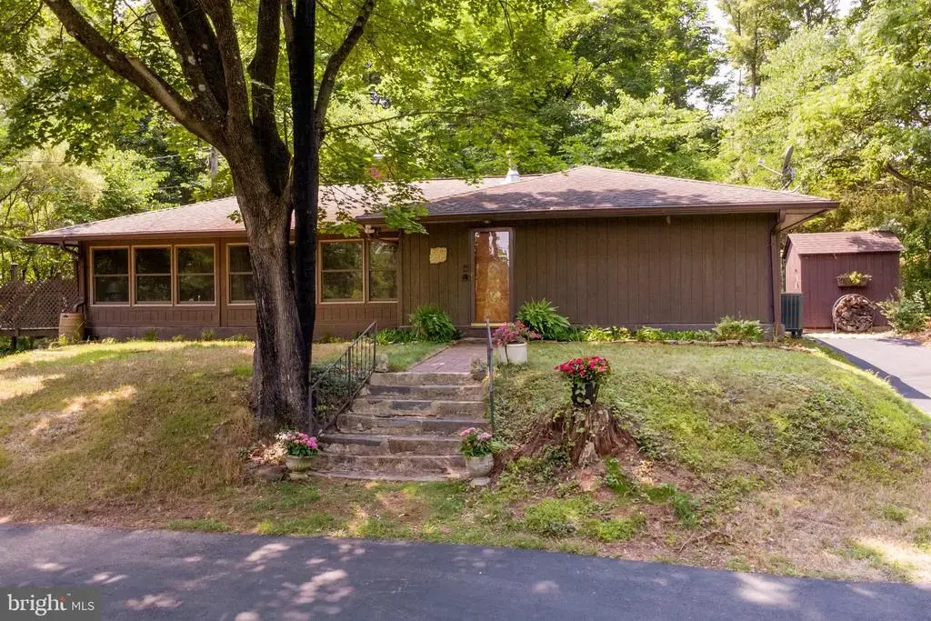 6475 Lower York Rd, NEW HOPE