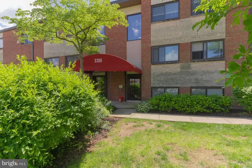 3300 S 28th St #301, ALEXANDRIA
