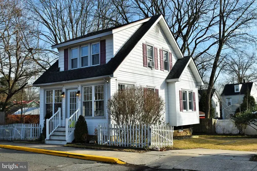 19 Snowden Ave, HADDONFIELD