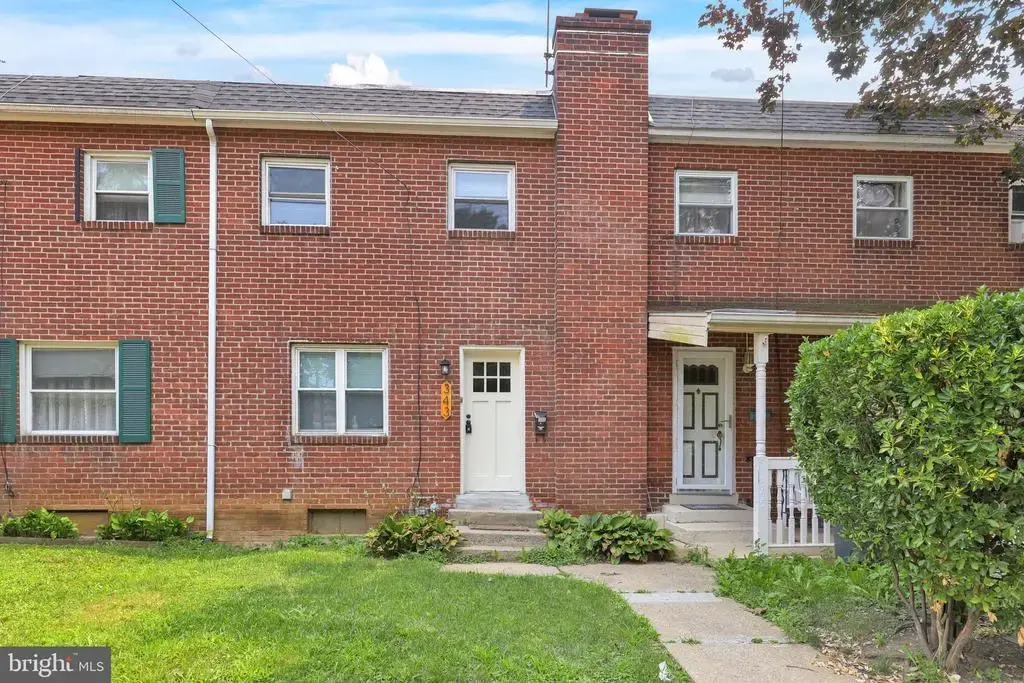 343 S Marshall St, LANCASTER