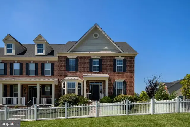 4837 E Blossom Dr, Doylestown