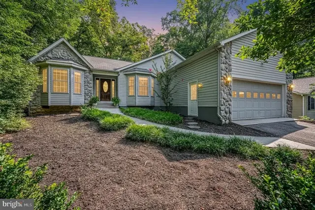 221 Birdie Rd, Locust Grove