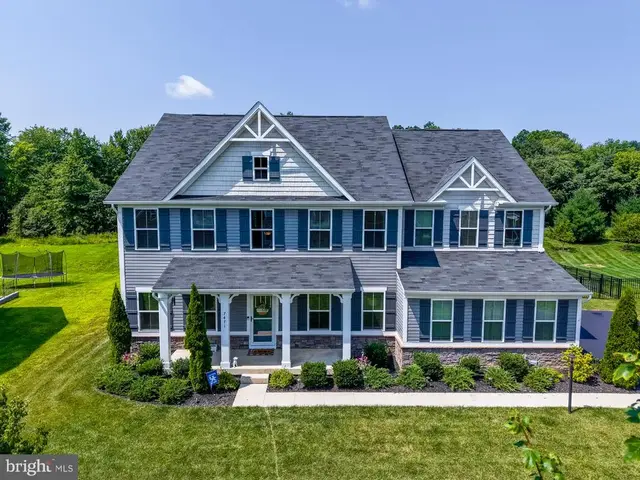 7471 Lake Willow Ct, Warrenton