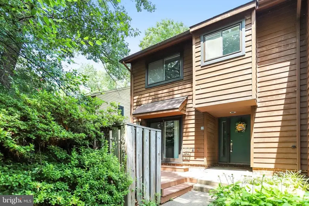 1944 Winterport Cl, RESTON