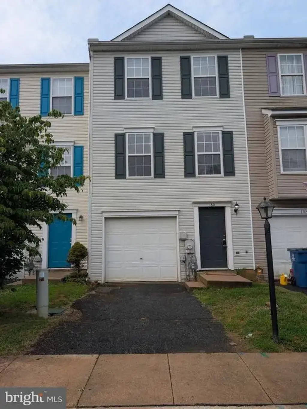 160 Independence Dr, ELKTON