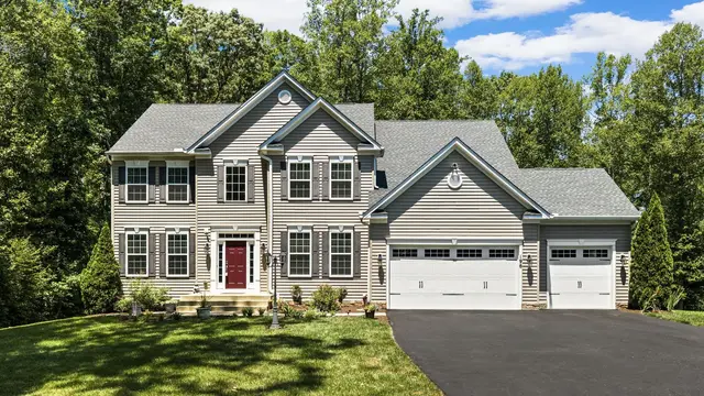 196 Mcpherson Dr, Fredericksburg