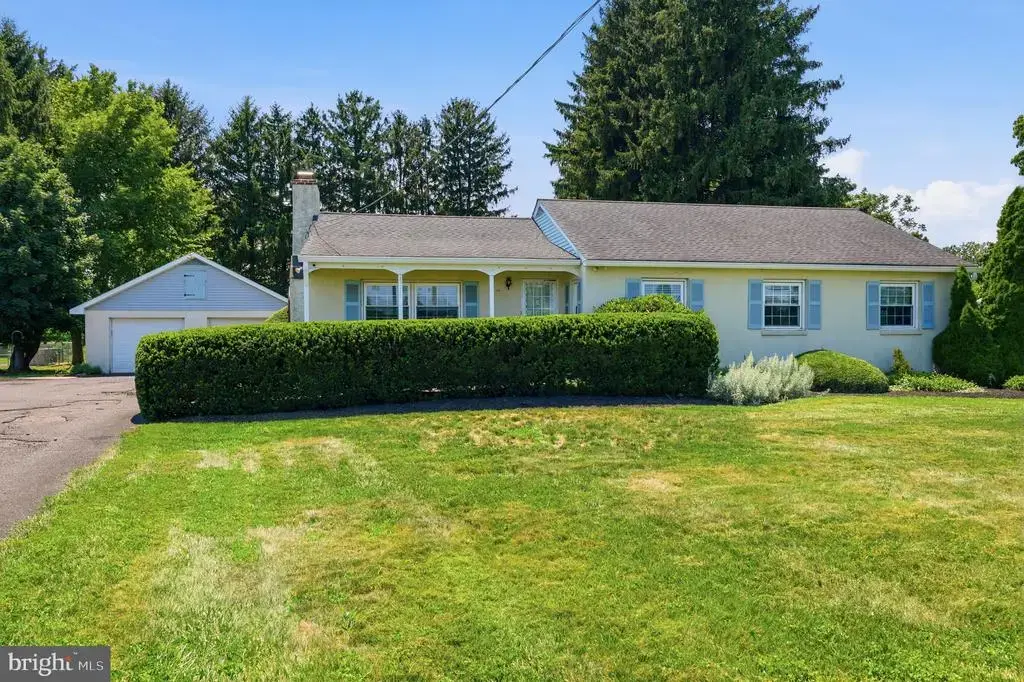 830 Almshouse Rd, IVYLAND