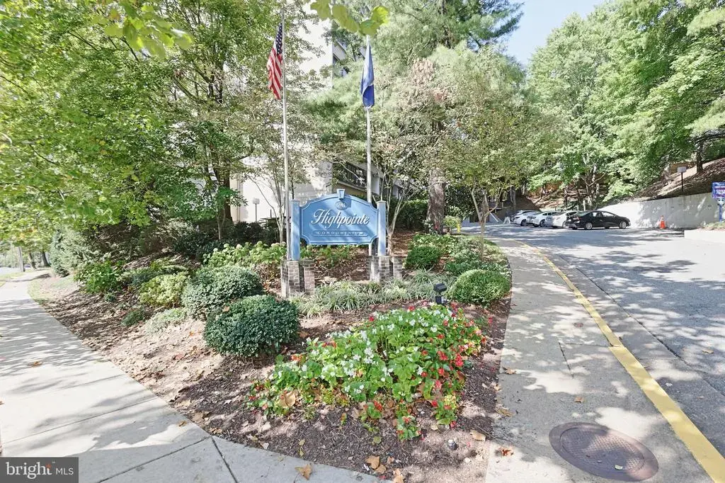 5911 Edsall Rd #614, ALEXANDRIA
