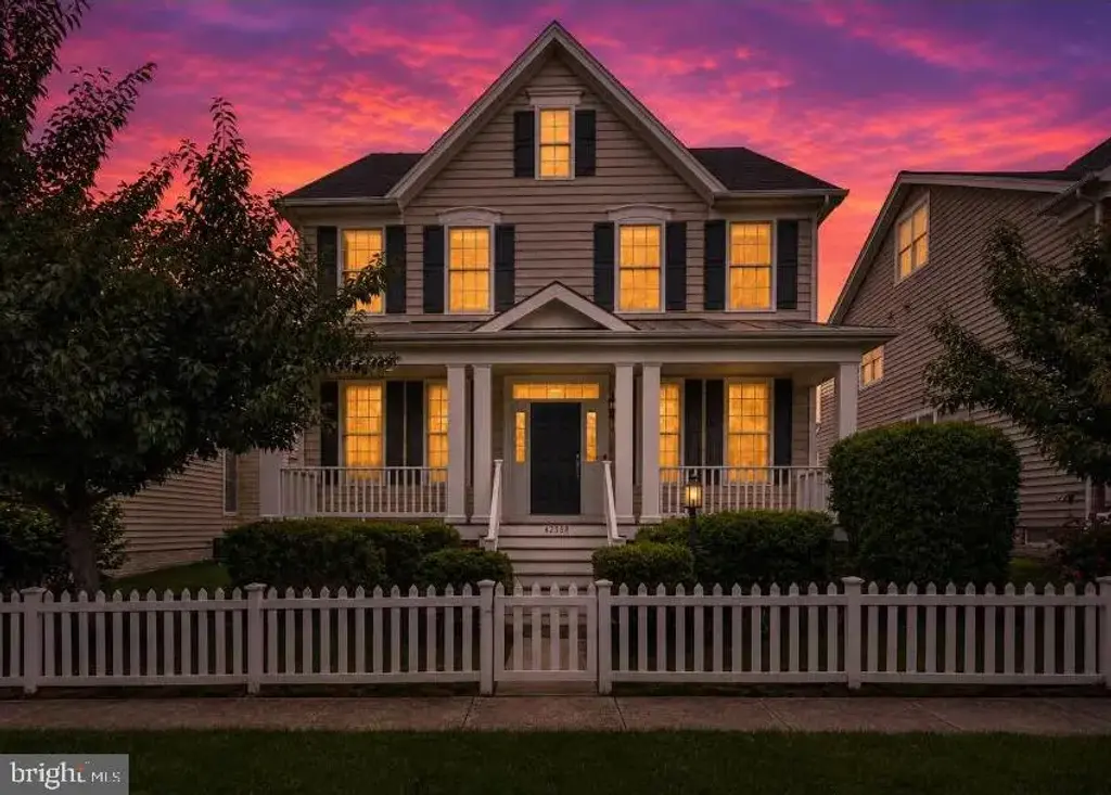 42538 Neighborly Ln, CHANTILLY