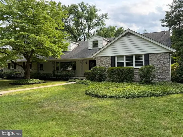 1202 Old Mill Rd Rd, Reading