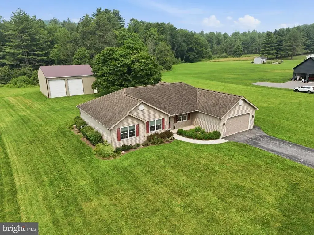 2816 Bald Eagle Pike, TYRONE