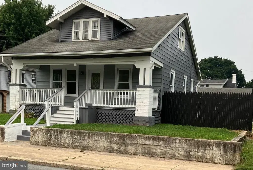 30 E Stiegel St, MANHEIM