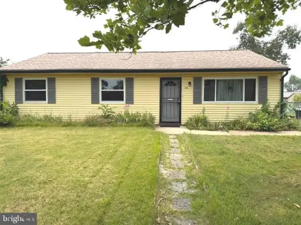 22 Scammell Dr, BROWNS MILLS