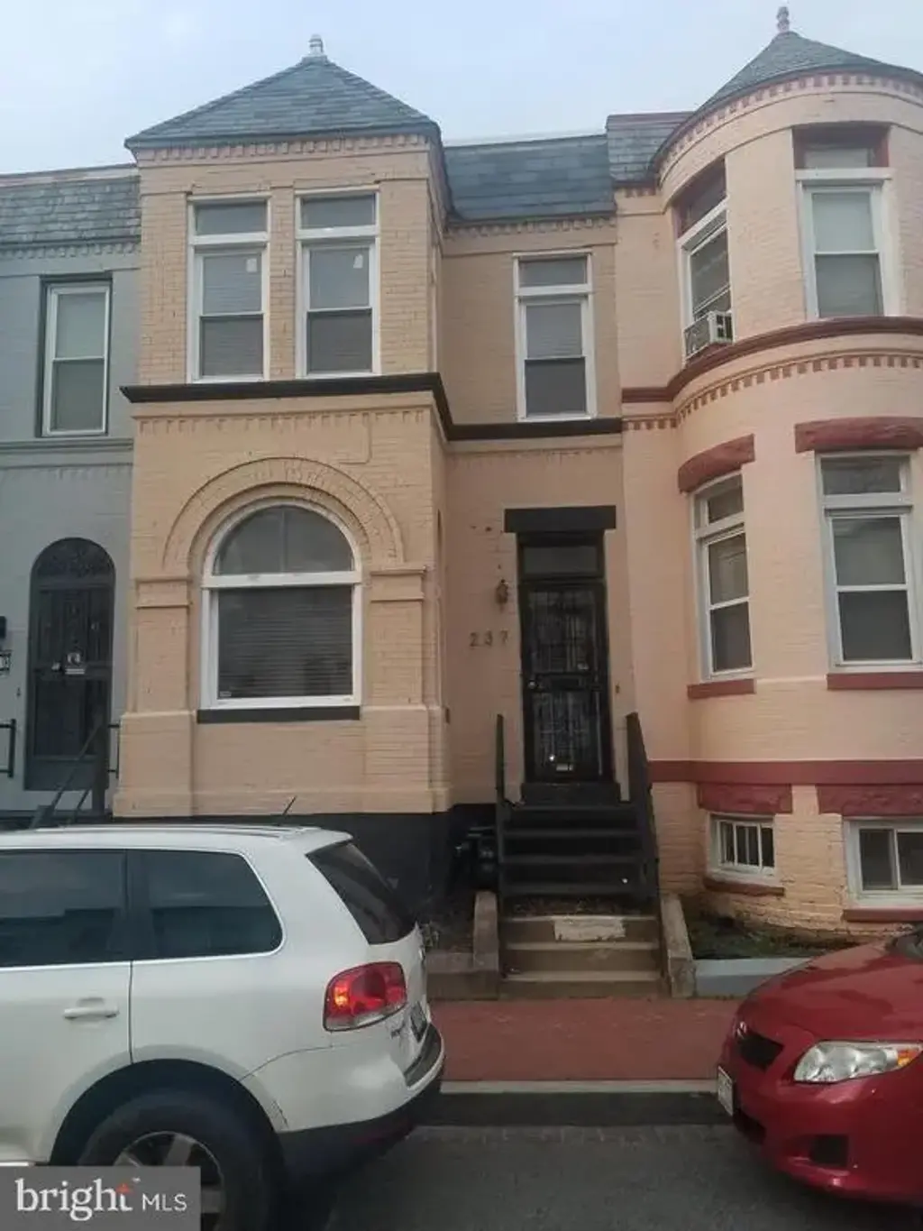 237 Elm St Nw, WASHINGTON