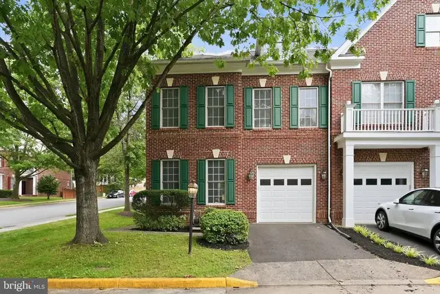 4331 Delegate Ct, Fairfax
