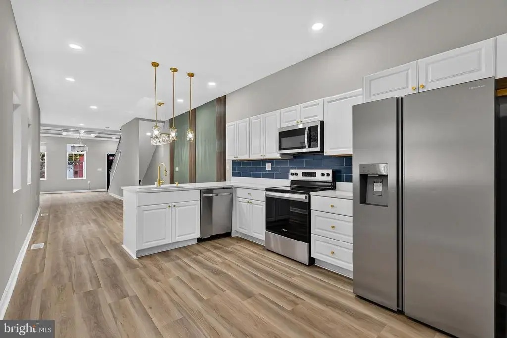 1006 E Preston St, BALTIMORE