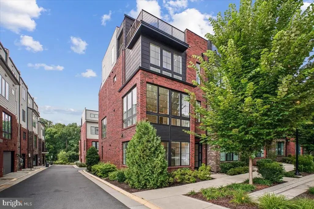 11711 Paysons Way, RESTON
