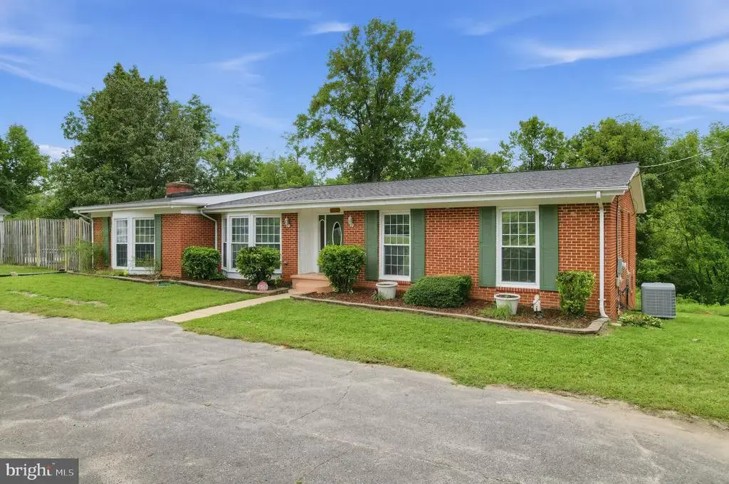 9430 Solomons Island Rd, OWINGS