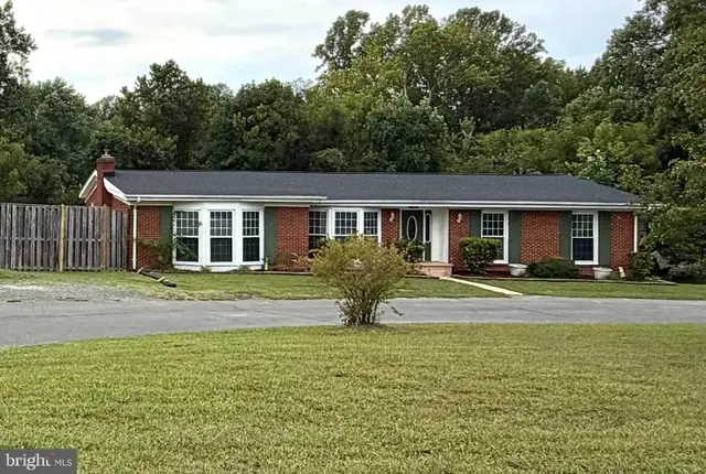 9430 Solomons Island Rd, Owings