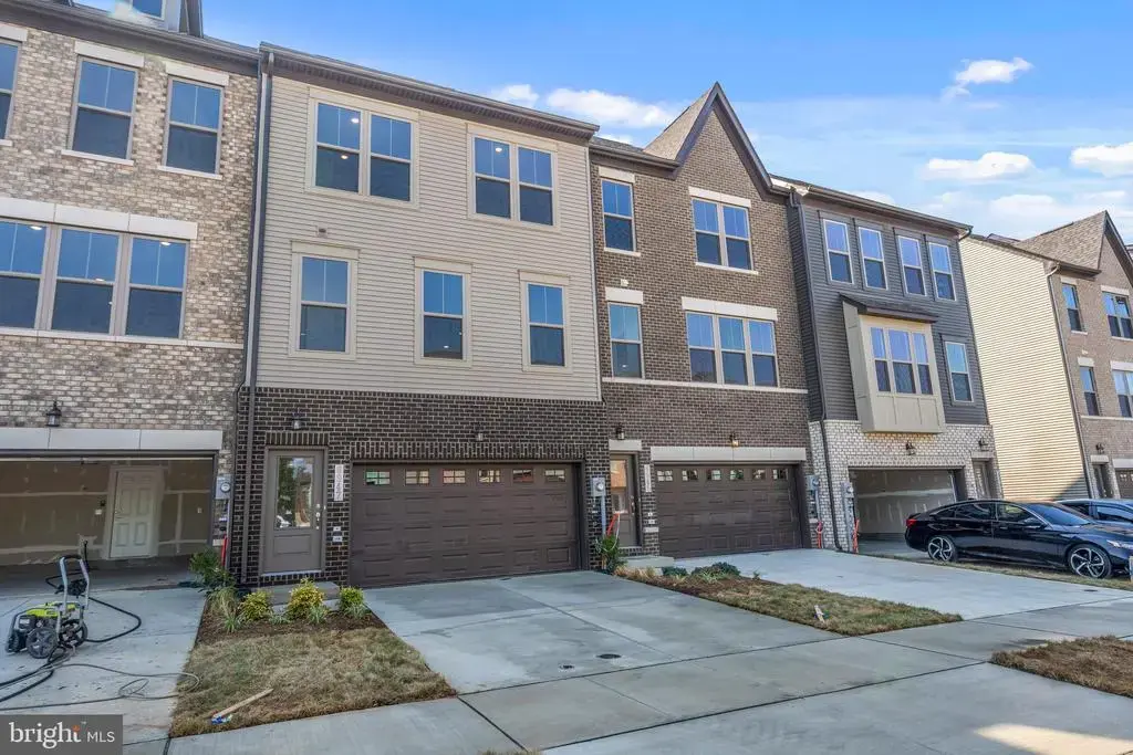 6947 Gladebrook Rd, BRANDYWINE