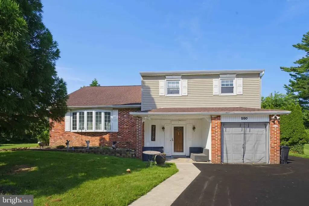 550 Gables Ct, LANGHORNE