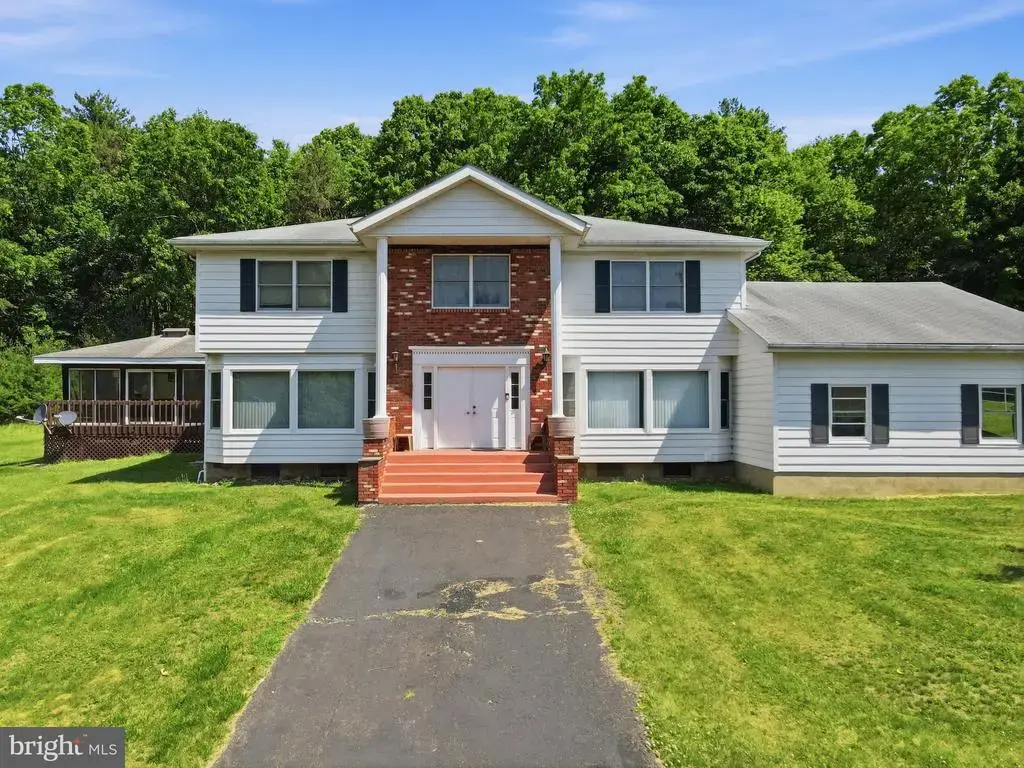 1163 Bush Rd, CRESCO