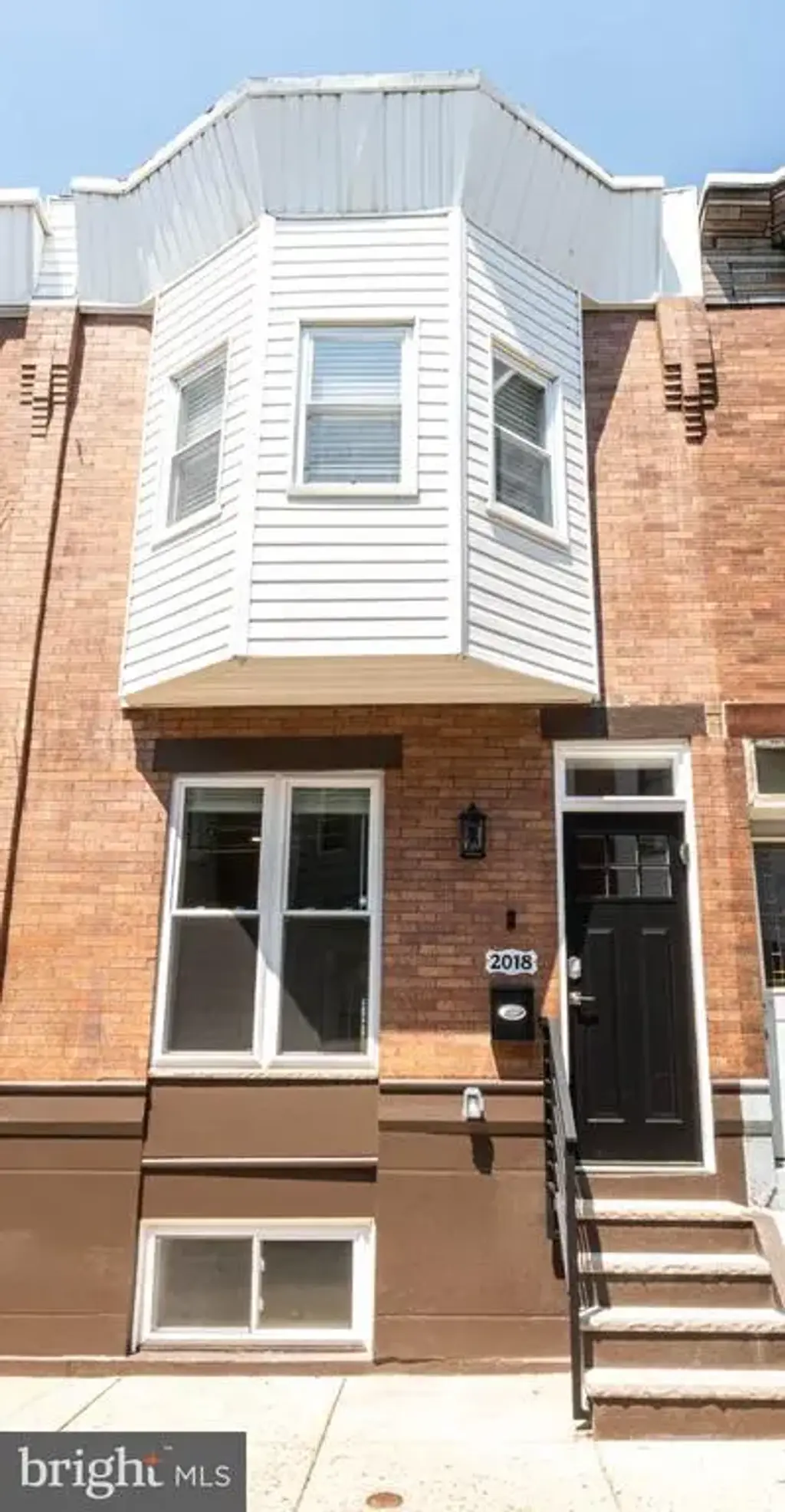 2018 S Garnet St, PHILADELPHIA
