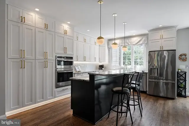 5424 Edsall Ridge Pl, Alexandria
