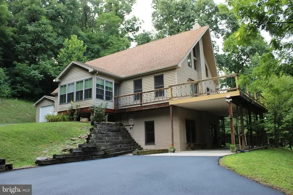 957 Butlers Chapel Rd, MARTINSBURG