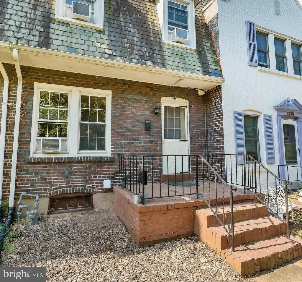 3624 S St Nw, WASHINGTON