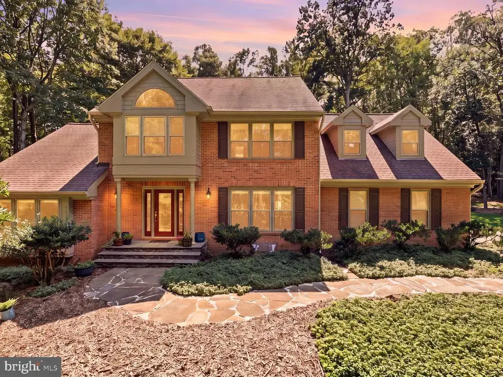12507 Paradise Spring Rd, CLIFTON