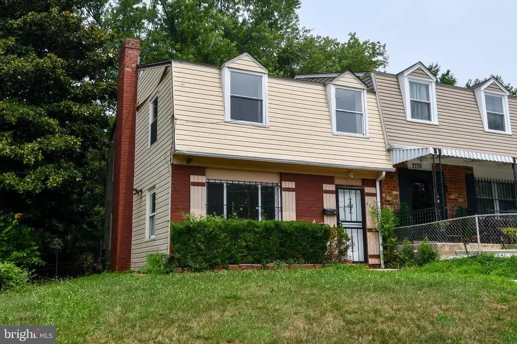 7768 Burnside Rd, LANDOVER