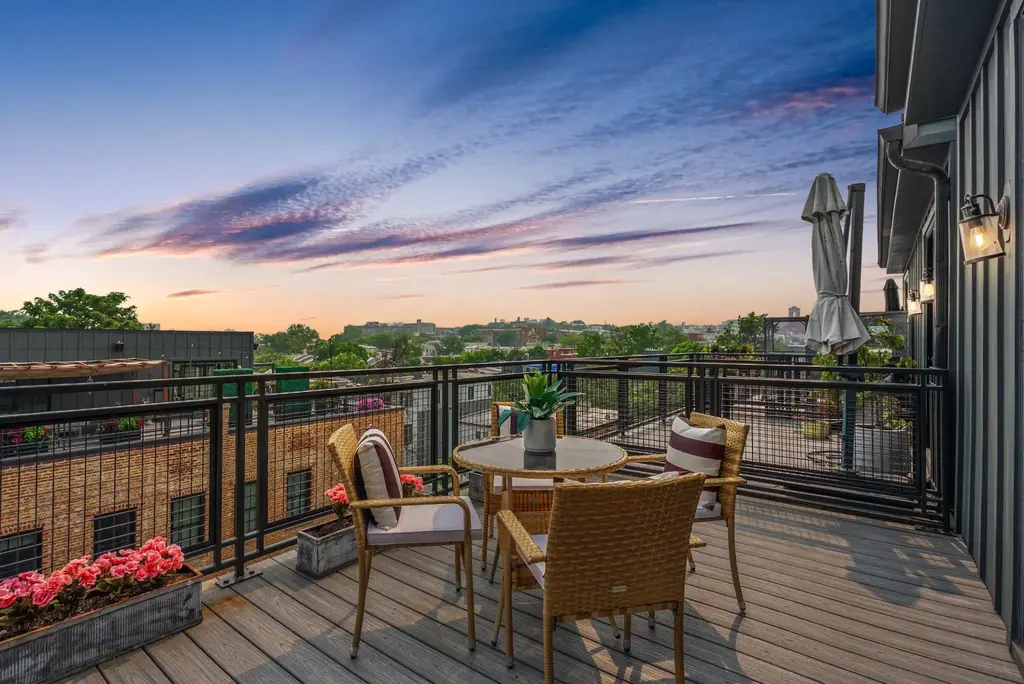 774 Girard St Nw #6w, WASHINGTON
